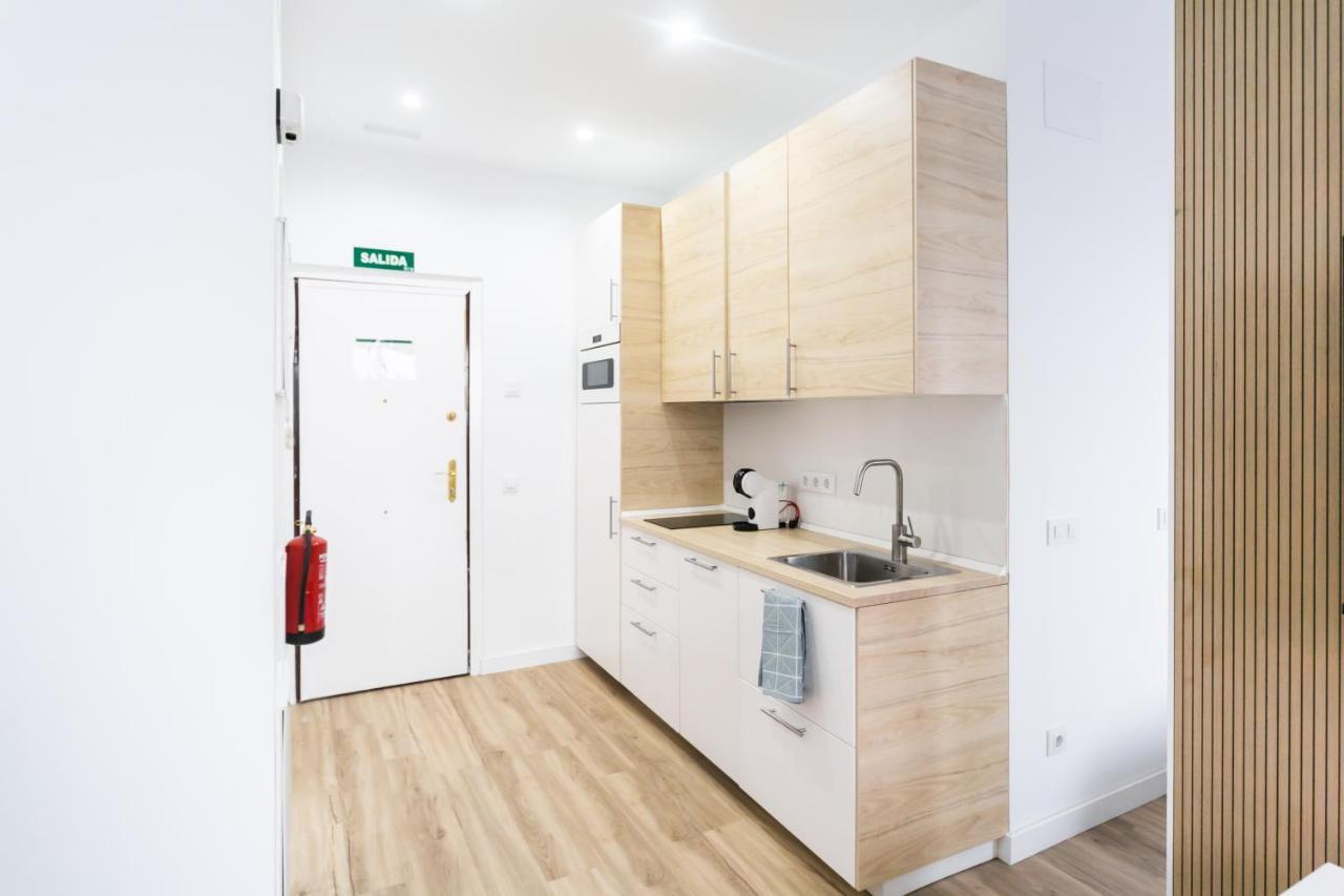 Confortable Y Practico Piso Reformado En Salamanca Apartment Madrid Luaran gambar